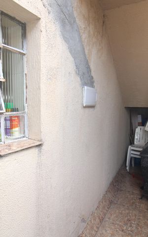 Casa à venda com 300m², 3 quartos e 3 vagasÁrea de Serviço