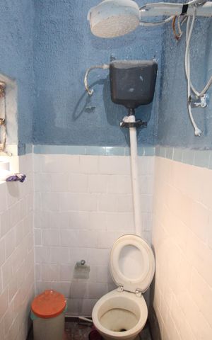 Casa à venda com 300m², 3 quartos e 3 vagasBanheiro de Serviço