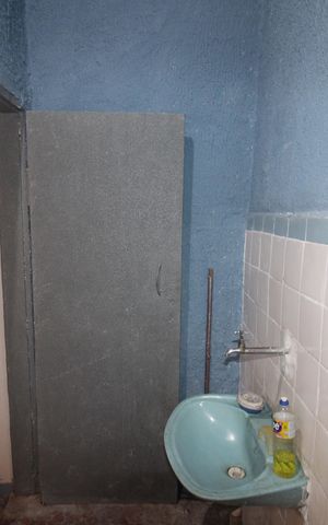 Casa à venda com 300m², 3 quartos e 3 vagasBanheiro de Serviço