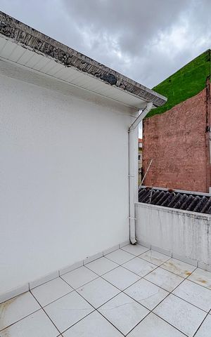 Casa para alugar com 100m², 2 quartos e sem vagaVaranda