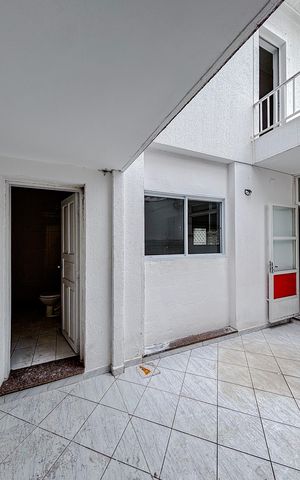 Casa para alugar com 100m², 2 quartos e sem vagaÁrea de Serviço