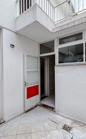 Casa para alugar com 100m², 2 quartos e sem vagaÁrea externa