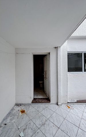 Casa para alugar com 100m², 2 quartos e sem vagaÁrea de Serviço