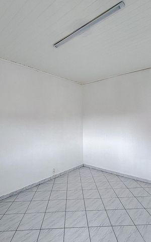 Casa para alugar com 100m², 2 quartos e sem vagaQuarto 1