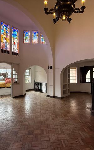 Casa para alugar com 240m², 4 quartos e 1 vaga