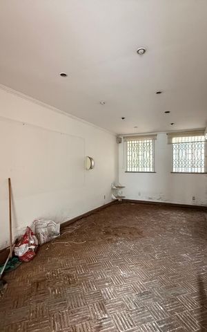 Casa para alugar com 240m², 4 quartos e 1 vaga