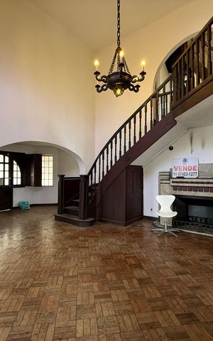 Casa para alugar com 240m², 4 quartos e 1 vaga