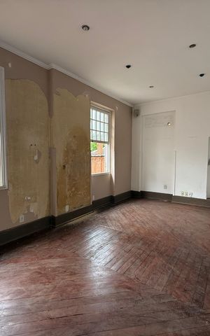 Casa para alugar com 240m², 4 quartos e 1 vaga