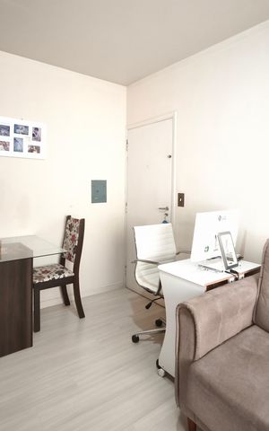 Apartamento à venda com 64m², 2 quartos e 1 vaga Apartamento à venda com 64m², 2 quartos e 1 vagaSala