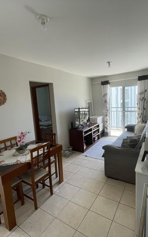 Apartamento à venda com 40m², 1 quarto e 1 vaga Apartamento à venda com 40m², 1 quarto e 1 vagaSala