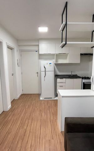 Apartamento à venda com 33m², 2 quartos e sem vaga Apartamento à venda com 33m², 2 quartos e sem vagaSala