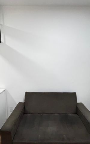 Apartamento à venda com 33m², 2 quartos e sem vaga Apartamento à venda com 33m², 2 quartos e sem vagaSala