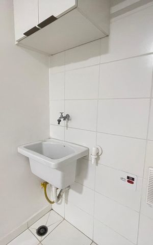 Apartamento à venda com 33m², 2 quartos e sem vaga Apartamento à venda com 33m², 2 quartos e sem vagaCozinha e Área de Serviço