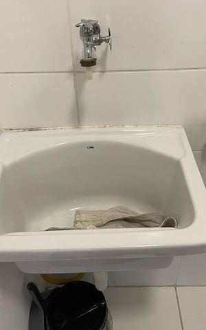 Apartamento para alugar com 34m², 2 quartos e sem vaga Apartamento para alugar com 34m², 2 quartos e sem vagaÁrea de Serviço