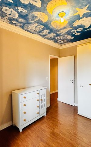 Apartamento à venda com 80m², 3 quartos e 2 vagas Apartamento à venda com 80m², 3 quartos e 2 vagasQuarto