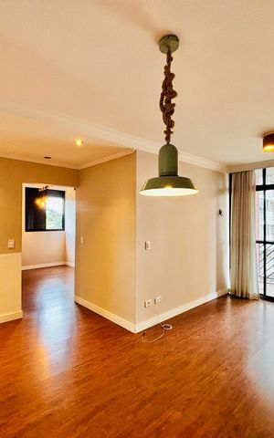 Apartamento à venda com 80m², 3 quartos e 2 vagas Apartamento à venda com 80m², 3 quartos e 2 vagasSala