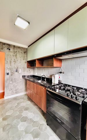 Apartamento à venda com 80m², 3 quartos e 2 vagas Apartamento à venda com 80m², 3 quartos e 2 vagasCozinha