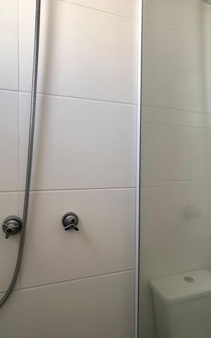 Apartamento para alugar com 49m², 2 quartos e 1 vaga Apartamento para alugar com 49m², 2 quartos e 1 vagaBanheiro da Suíte