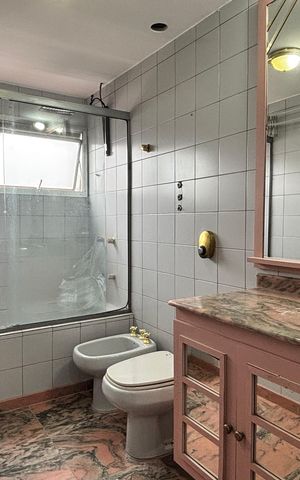 Apartamento à venda com 55m², 1 quarto e 1 vaga Apartamento à venda com 55m², 1 quarto e 1 vagaBanheiro da Suíte