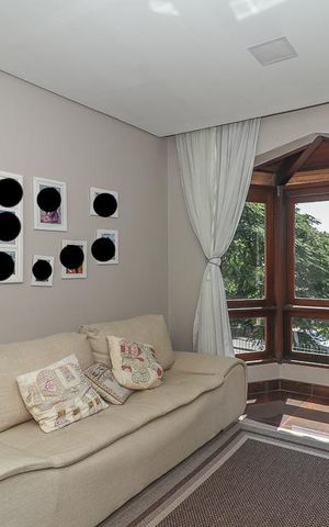 Casa à venda com 400m², 4 quartos e 4 vagasSala de TV
