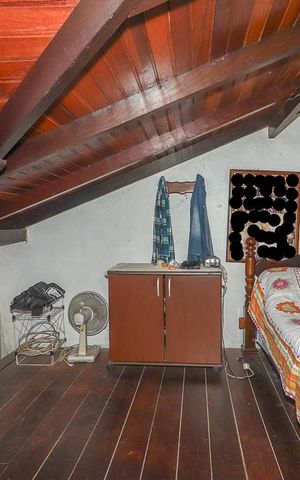 Casa à venda com 400m², 4 quartos e 4 vagasCasa 2  - Quarto