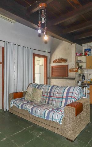 Casa à venda com 400m², 4 quartos e 4 vagasCasa 2  - Sala / Cozinha
