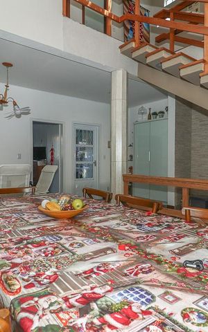 Casa à venda com 400m², 4 quartos e 4 vagasSala de Jantar
