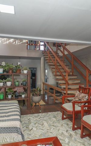Casa à venda com 400m², 4 quartos e 4 vagasSala