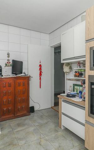 Casa à venda com 400m², 4 quartos e 4 vagasCozinha