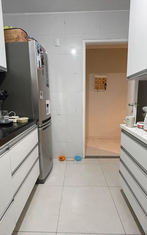 Apartamento à venda com 96m², 3 quartos e 2 vagas Apartamento à venda com 96m², 3 quartos e 2 vagasCozinha
