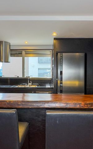 Apartamento para alugar com 90m², 1 quarto e 2 vagasCozinha e Área de Serviço