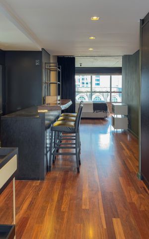 Apartamento para alugar com 90m², 1 quarto e 2 vagasCorredor