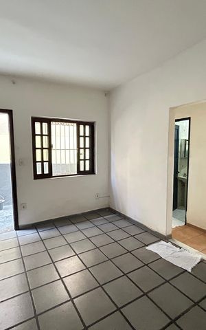 Casa à venda com 94m², 3 quartos e 1 vagaSala