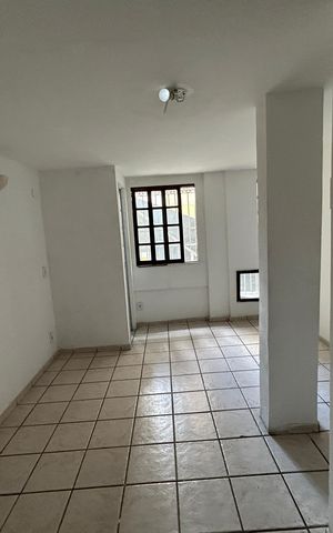 Casa à venda com 94m², 3 quartos e 1 vagaSuíte