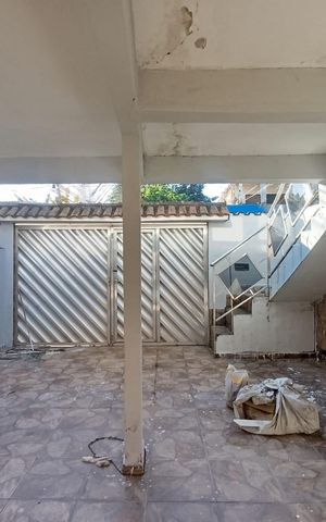 Casa para alugar com 120m², 2 quartos e 1 vaga Casa para alugar com 120m², 2 quartos e 1 vagaGaragem