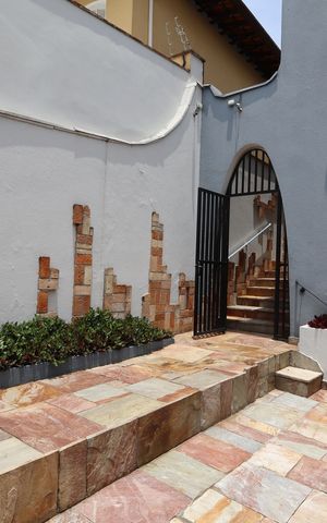 Casa para alugar com 435m², 3 quartos e 3 vagasEntrada