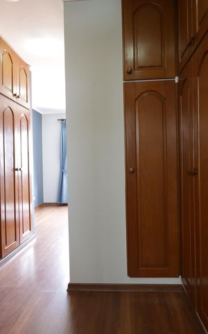 Casa para alugar com 435m², 3 quartos e 3 vagasCloset da suíte 3