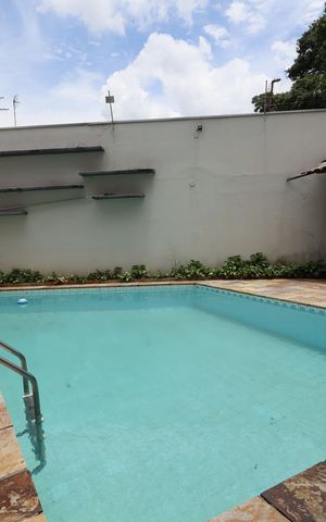 Casa para alugar com 435m², 3 quartos e 3 vagasPiscina