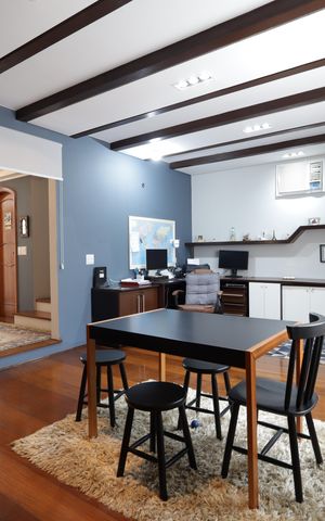 Casa para alugar com 435m², 3 quartos e 3 vagasEscritório