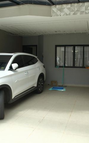 Casa à venda com 275m², 3 quartos e 3 vagasGaragem
