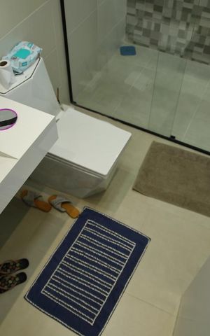 Casa à venda com 275m², 3 quartos e 3 vagasBanheiro Suíte 3