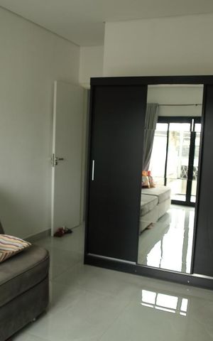 Casa à venda com 275m², 3 quartos e 3 vagasSuíte 3