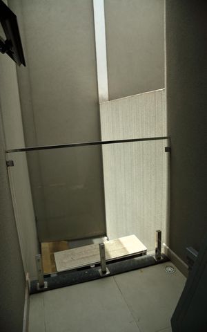Casa à venda com 275m², 3 quartos e 3 vagasSacada Suíte 2 ( closet )