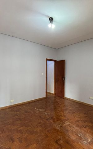 Casa para alugar com 75m², 2 quartos e 1 vaga Casa para alugar com 75m², 2 quartos e 1 vagaSuíte