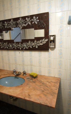 Casa à venda com 300m², 3 quartos e 4 vagasBanheiro de serviço