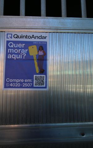Casa à venda com 300m², 3 quartos e 4 vagasPlaca