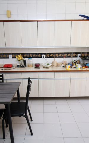 Casa à venda com 300m², 3 quartos e 4 vagasCozinha