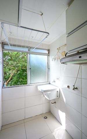 Apartamento à venda com 40m², 2 quartos e 1 vagaÁrea de Serviço 