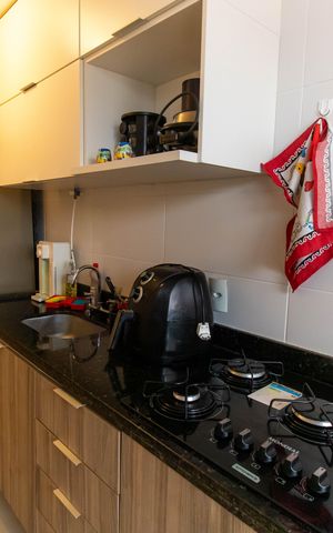 Apartamento à venda com 63m², 2 quartos e 1 vaga Apartamento à venda com 63m², 2 quartos e 1 vagaCozinha e Área de Serviço