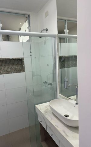 Apartamento para alugar com 103m², 2 quartos e 1 vaga Apartamento para alugar com 103m², 2 quartos e 1 vagaBanheiro